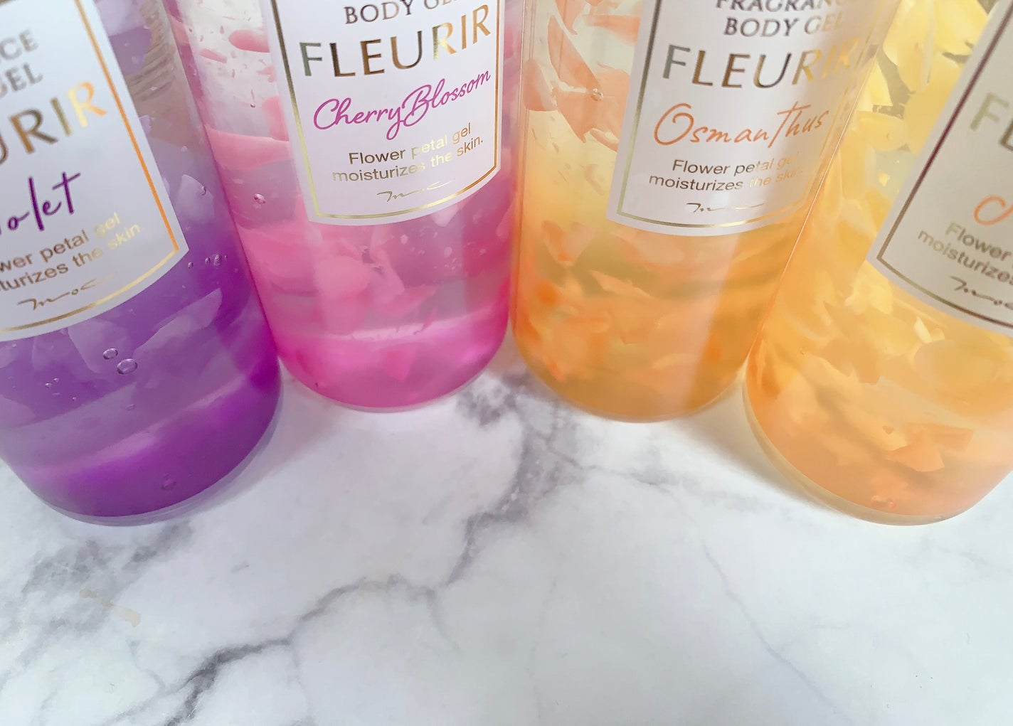 フルリールボディジェル オスマンサス/MOC/ボディローションを使ったクチコミ(3枚目)