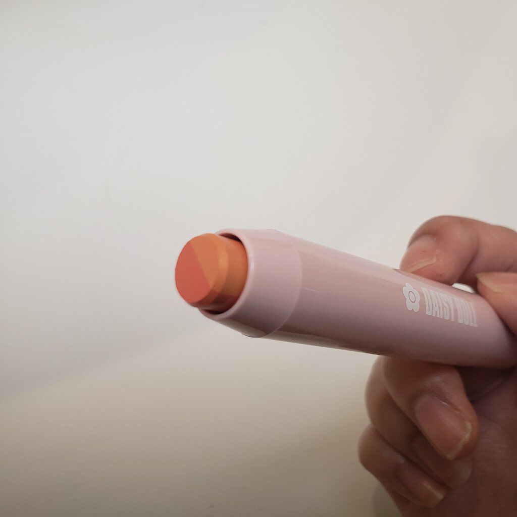 デュアル カラー スティック/DAISY DOLL by MARY QUANT/スティックアイシャドウを使ったクチコミ（3枚目）