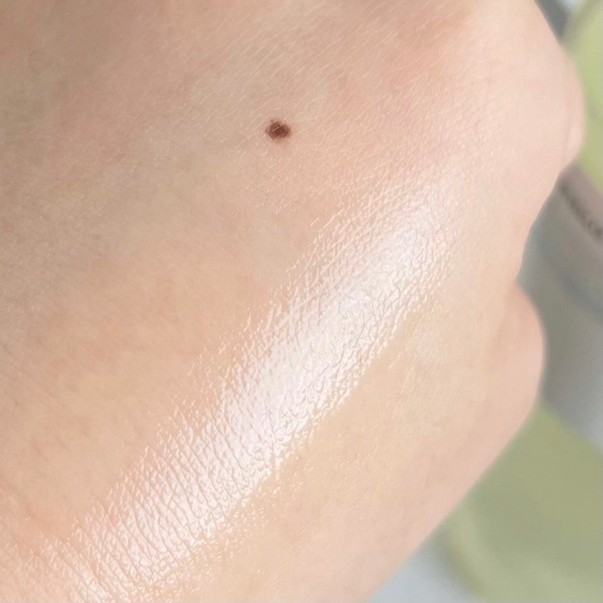 5番 白玉グルタチオンCエッセンシャルトナー/numbuzin/化粧水を使ったクチコミ(5枚目)