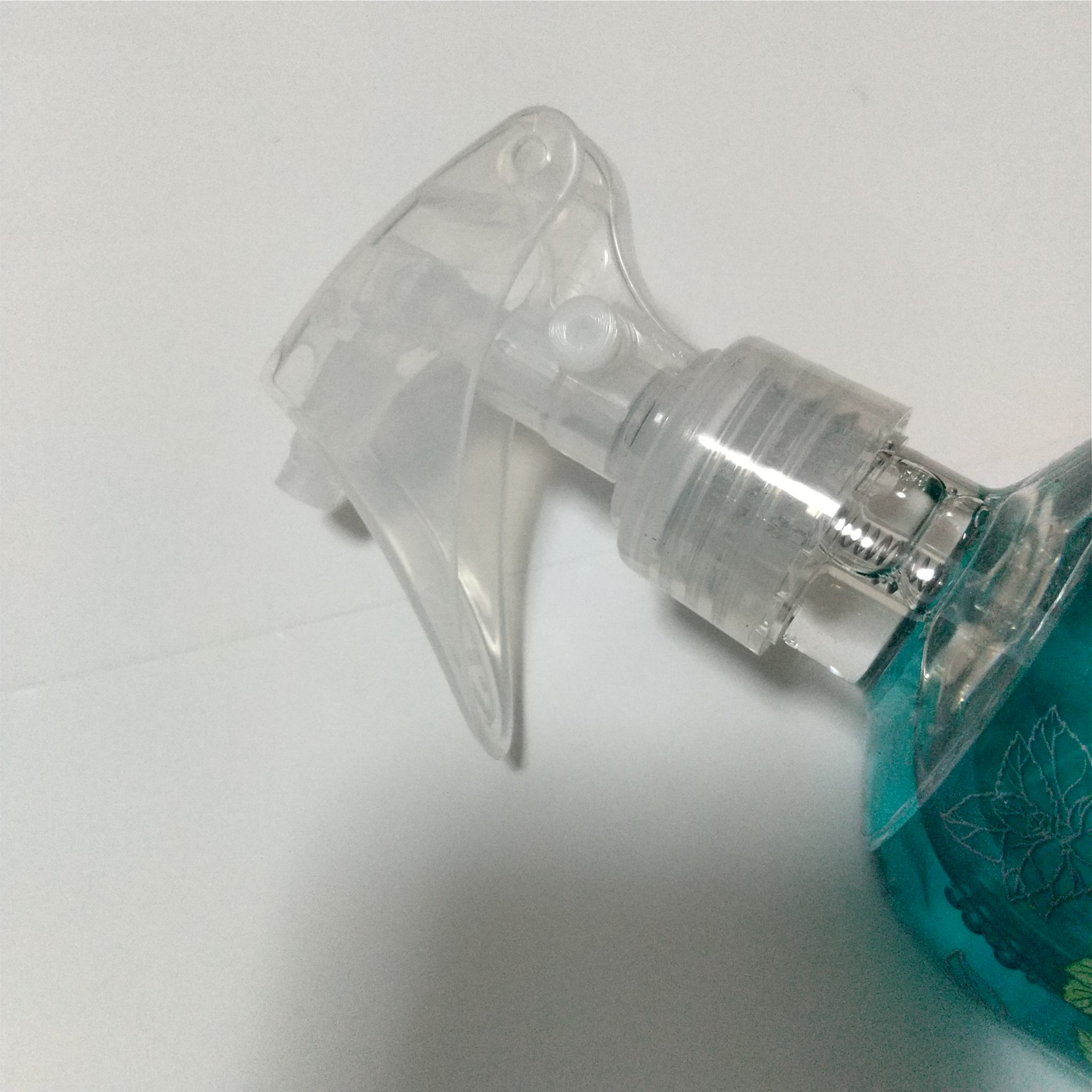 潤素肌  薬用和ハッカ水 （ミストタイプ）/コスメテックスローランド/ミスト状化粧水を使ったクチコミ（2枚目）