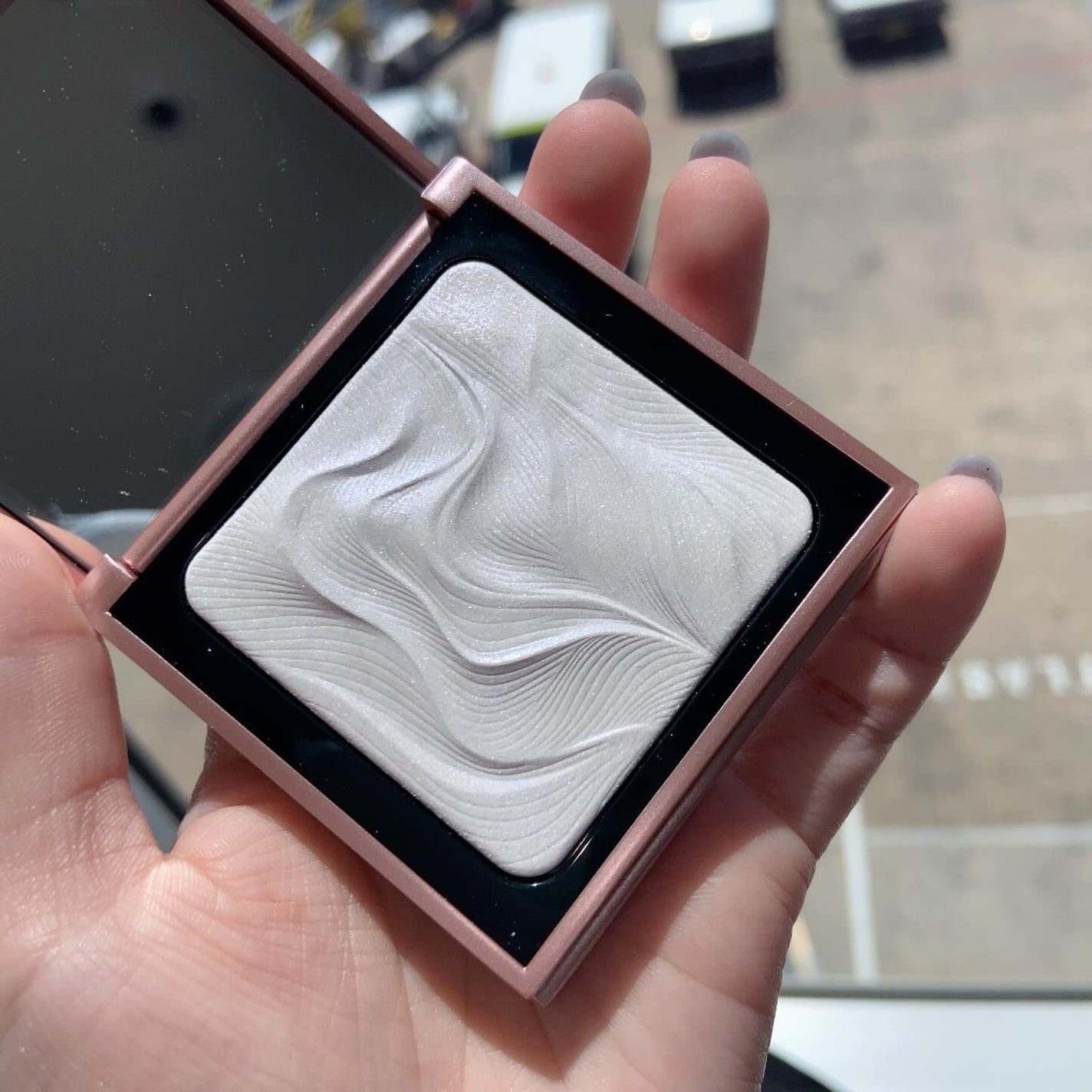 ハイライティング パウダー/BOBBI BROWN/パウダーハイライトを使ったクチコミ(7枚目)