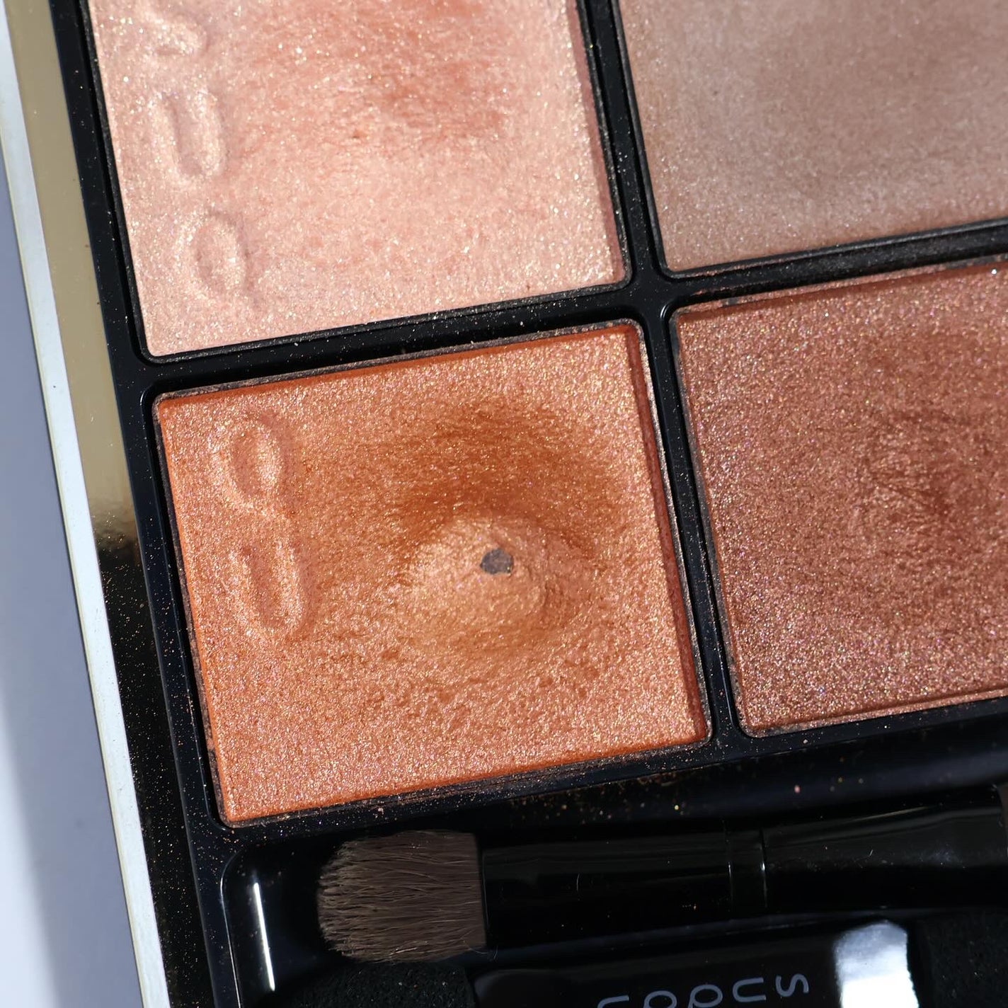 シグニチャー カラー アイズ/SUQQU/アイシャドウパレットを使ったクチコミ(4枚目)