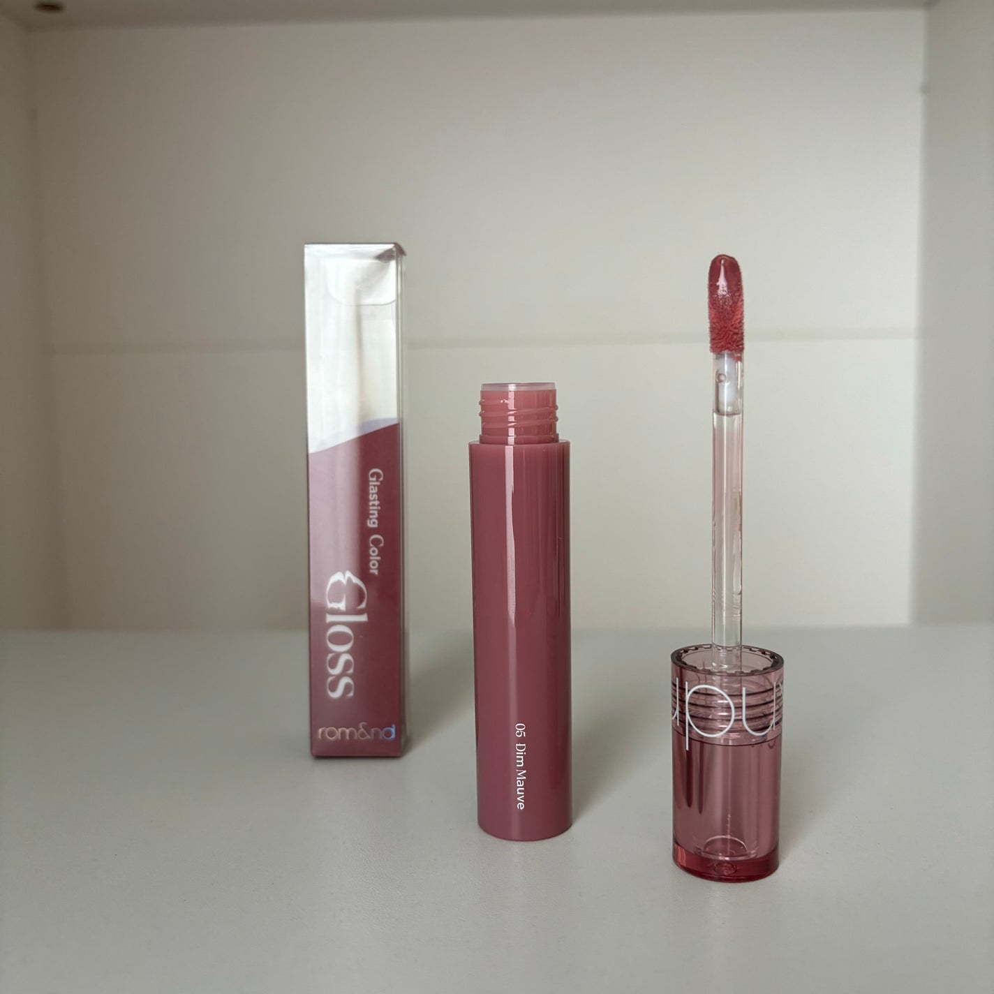 グラスティングカラーグロス/rom&nd/リップグロスを使ったクチコミ(1枚目)