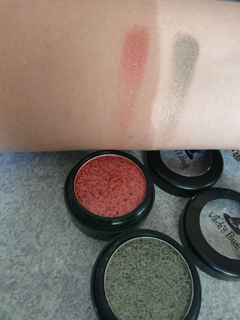 セルフィーフィックスピグメント 07 ミスアース/Witch's Pouch/単色アイシャドウを使ったクチコミ（2枚目）