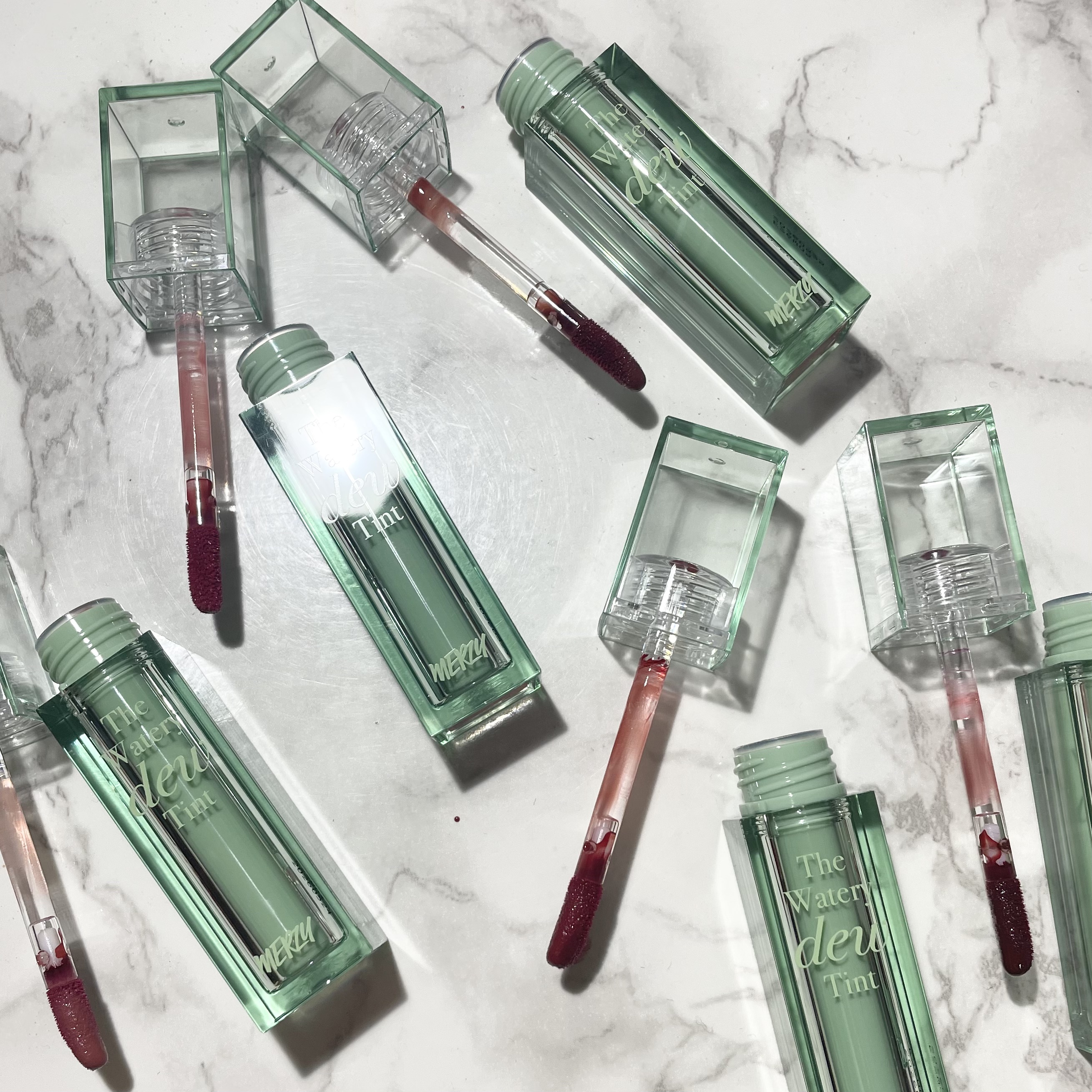 ザ ウォータリーデューティント/MERZY/リップティントを使ったクチコミ（2枚目）