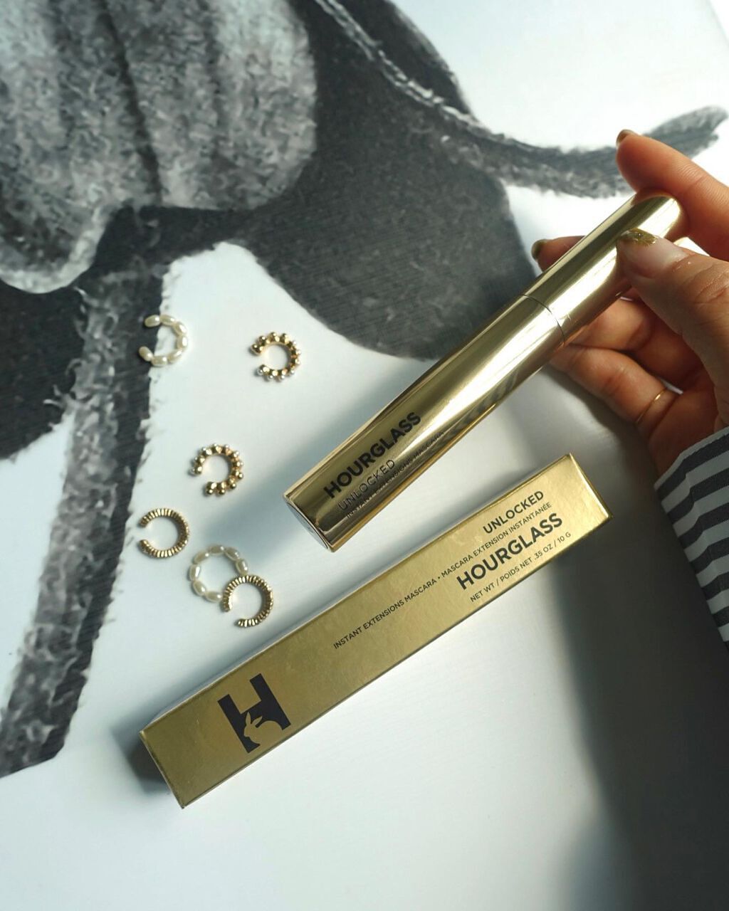 UNLOCKED INSTANT EXTENSIONS MASCARA/HOURGLASS/マスカラを使ったクチコミ（2枚目）