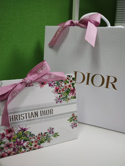 ディオール バックステージ フェイス グロウ パレット/Dior/ハイライトを使ったクチコミ(6枚目)