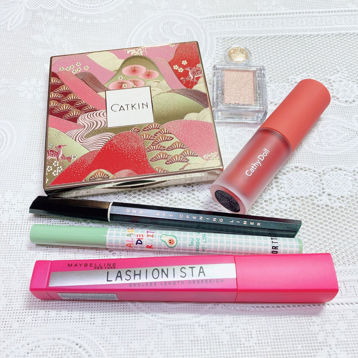 長相思シリーズ 9色アイシャドウパレット/CATKIN/アイシャドウパレットを使ったクチコミ(6枚目)