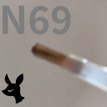 カラフルネイルズ N69 ラディアントムーン/キャンメイク/マニキュアを使ったクチコミ（3枚目）