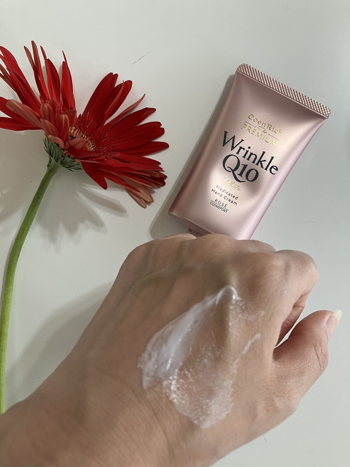 コエンリッチ ザ プレミアム 薬用リンクルホワイト ハンドクリーム/コエンリッチQ10/ハンドクリームを使ったクチコミ（3枚目）