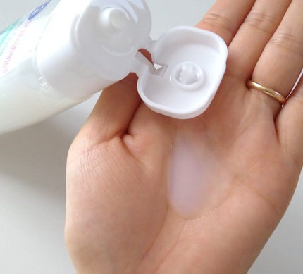 ピュア ナチュラル エッセンスローション UV/pdc/オールインワン化粧品を使ったクチコミ(2枚目)