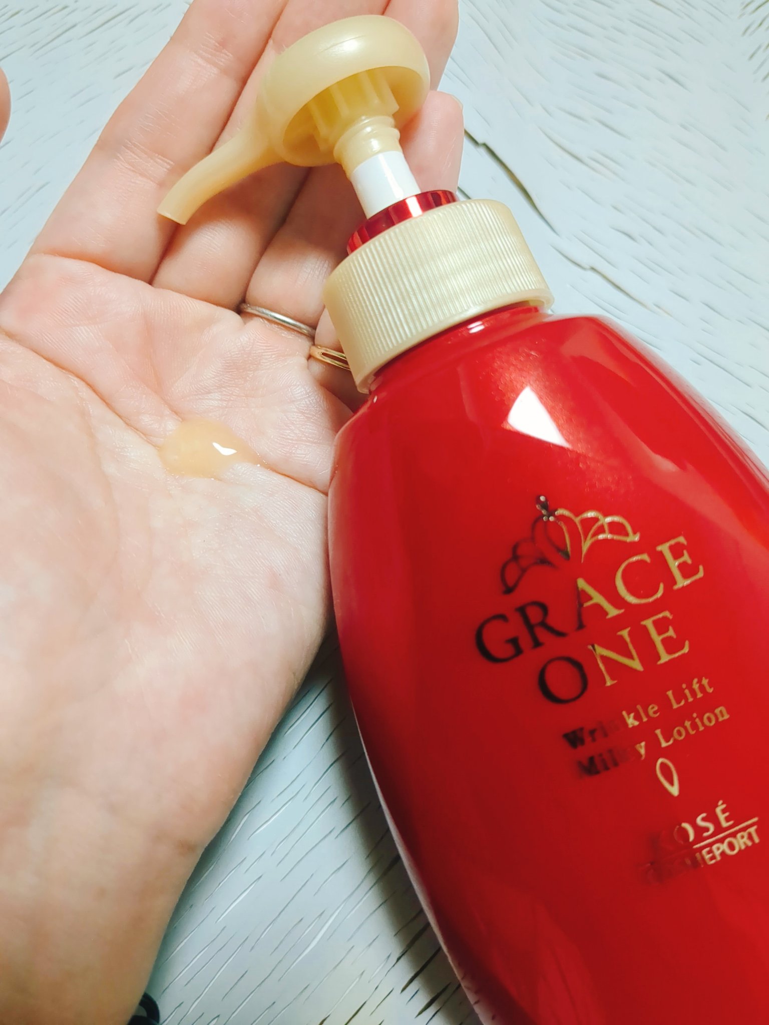 グレイス ワン　薬用リンクル　リフト液/グレイスワン/オールインワン化粧品を使ったクチコミ（2枚目）