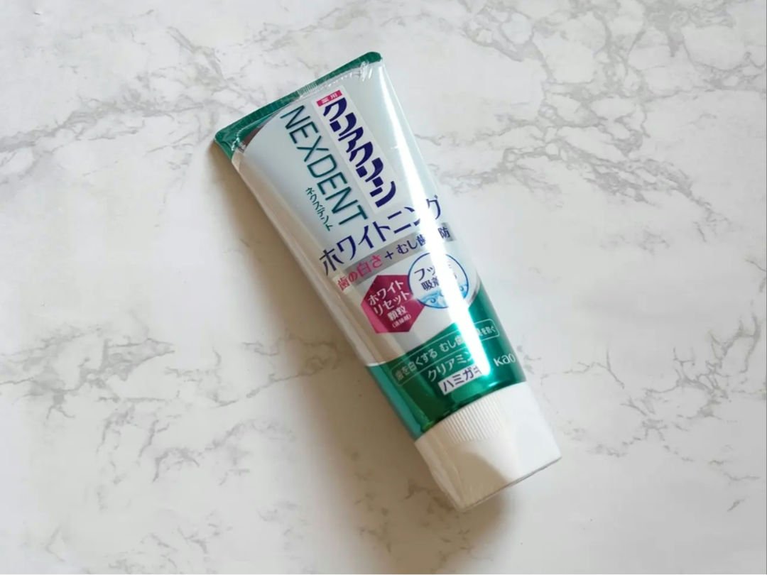 クリアクリーン クリアクリーンホワイトニング　クリアミントのクチコミ「【使った商品】
クリアクリーンホワイトニング　クリアミント

【商品の特徴】
歯の白さ＋むし歯.....」（1枚目）