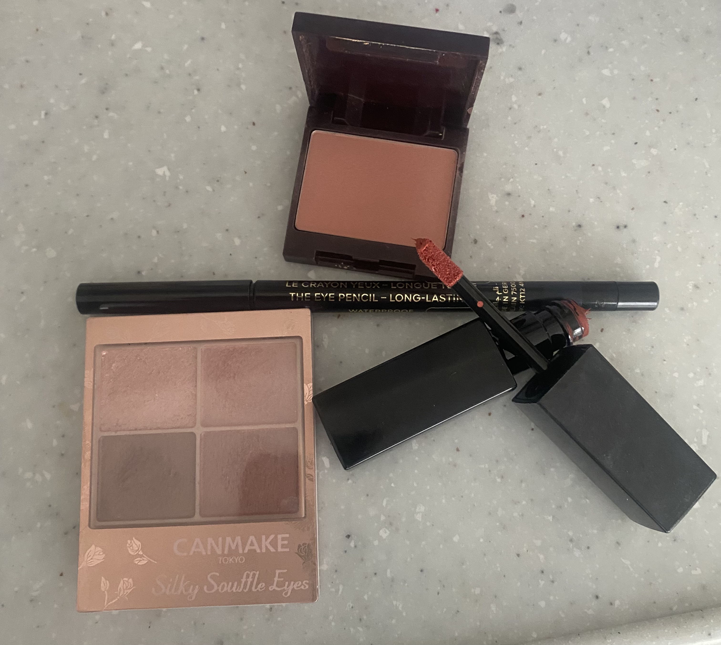 クレヨン ユー/GUERLAIN/ペンシルアイライナーを使ったクチコミ（1枚目）