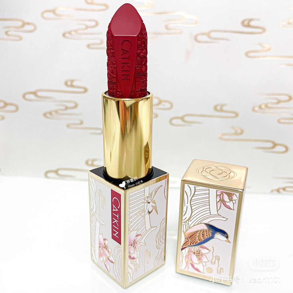 Dreamworld Carving Lipstick/CATKIN/口紅を使ったクチコミ（2枚目）