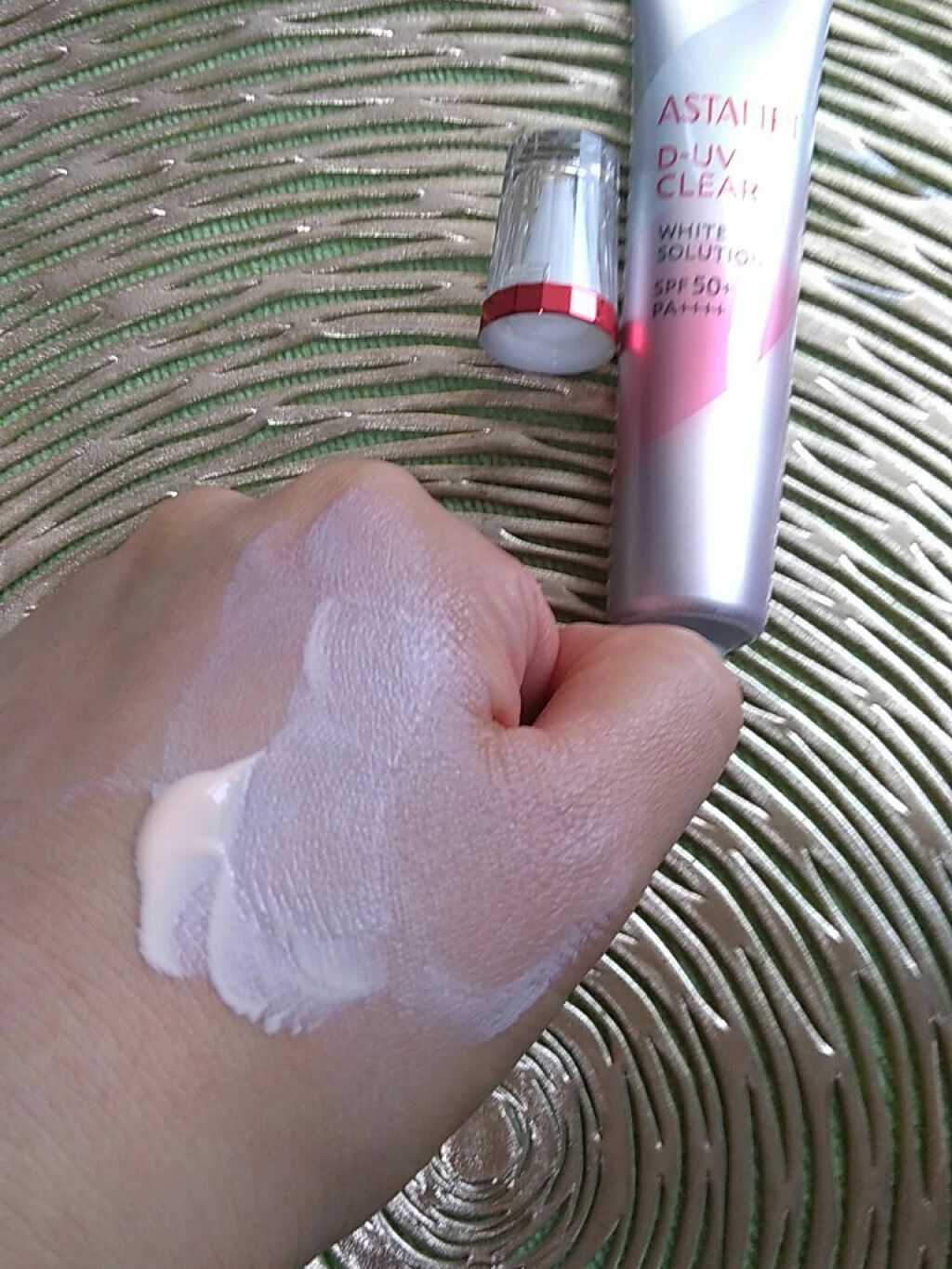 D-UVクリア ホワイトソリューション/アスタリフト/日焼け止めクリームを使ったクチコミ（3枚目）