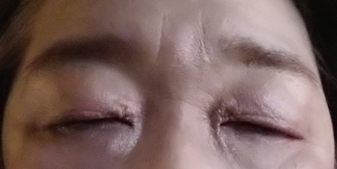 シャインオンステージアイパレット/upink/アイシャドウパレットを使ったクチコミ（3枚目）