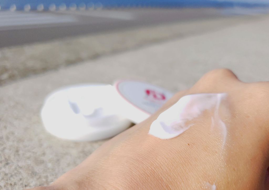 絶妙レシピのハンドクリーム(乳香の香り)/まかないこすめ/ハンドクリームを使ったクチコミ(1枚目)