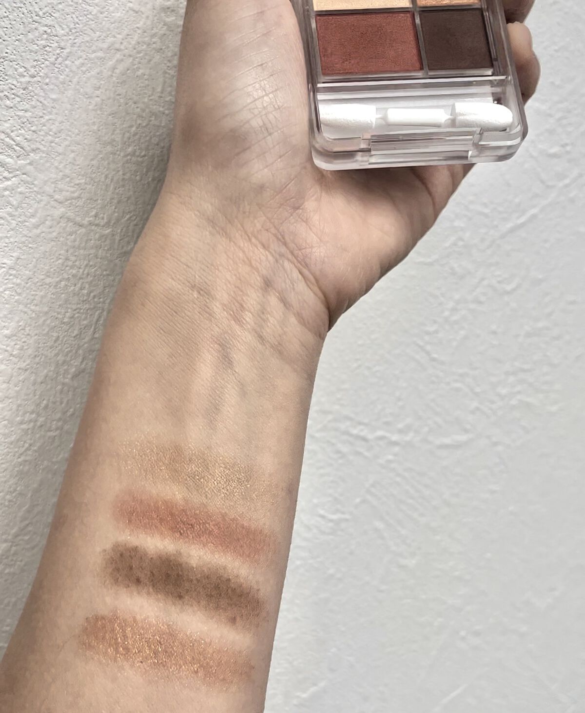 グラデーション アイシャドウ/ちふれ/アイシャドウパレットを使ったクチコミ（2枚目）