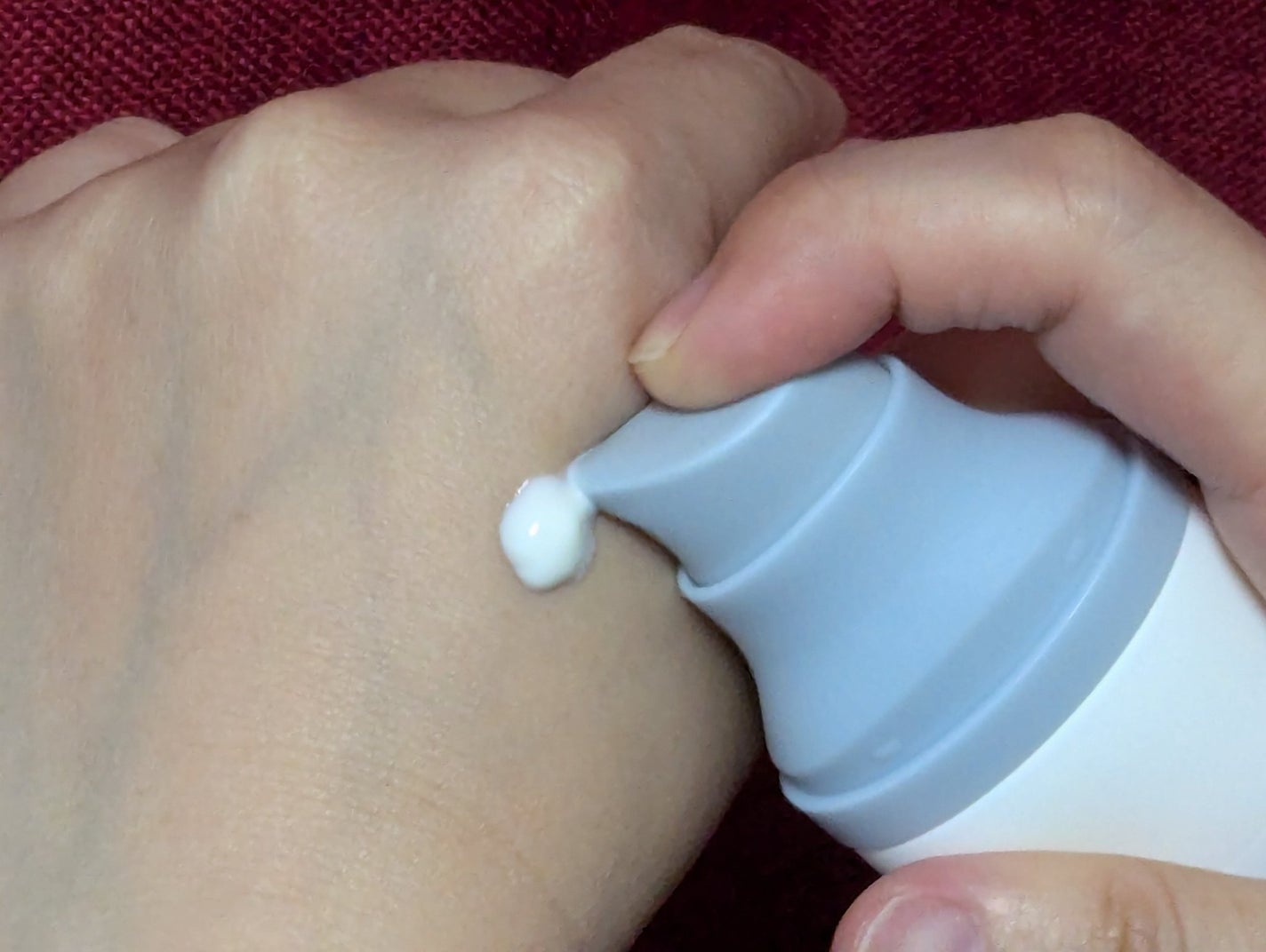 ヒアルーシカ ウォーターフィット サンセラム/SKIN1004/日焼け止めローションを使ったクチコミ(2枚目)