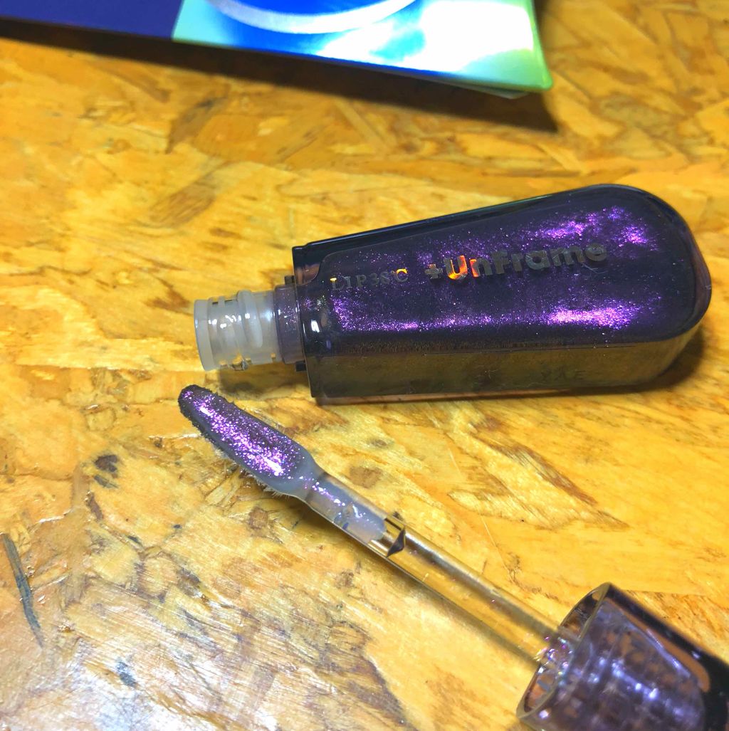 LIP38℃ +UnFrame<ホログラフィック>/UZU BY FLOWFUSHI/リップグロスを使ったクチコミ(3枚目)