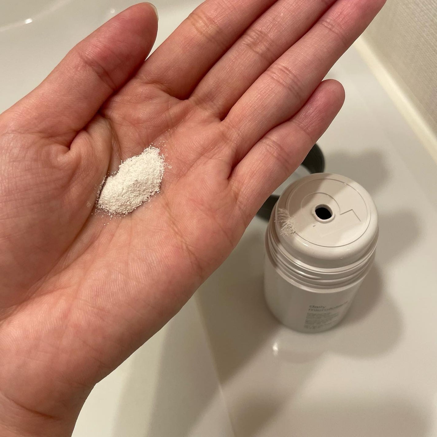 デイリーマイクロフォリエント/ダーマロジカ/洗顔パウダーを使ったクチコミ(5枚目)