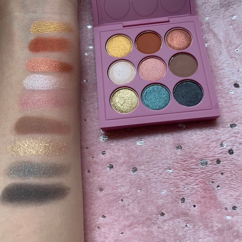 スモール アイシャドウ X 9: ファイティング フォー ザ ビューティー オブ フルイディティ/M・A・C/アイシャドウパレットを使ったクチコミ(4枚目)