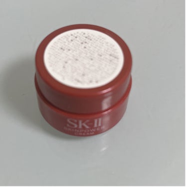 SK-II スキンパワー クリームのクチコミ「SK-IIスキンパワー クリーム

美容クリーム

オマケです💓

2.5g

SK-2匂いが.....」（2枚目）