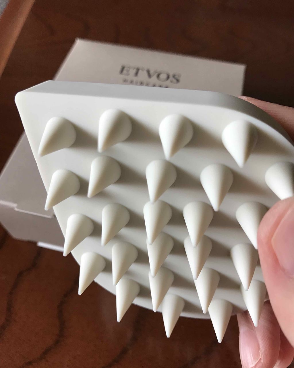 リラクシングマッサージブラシ/エトヴォス/スカルプブラシを使ったクチコミ（1枚目）