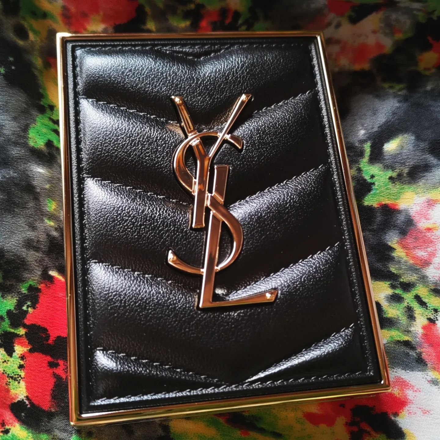 クチュール ミニ クラッチ #500 メディナ グロウ/YVES SAINT LAURENT BEAUTE/アイシャドウパレットを使ったクチコミ（1枚目）