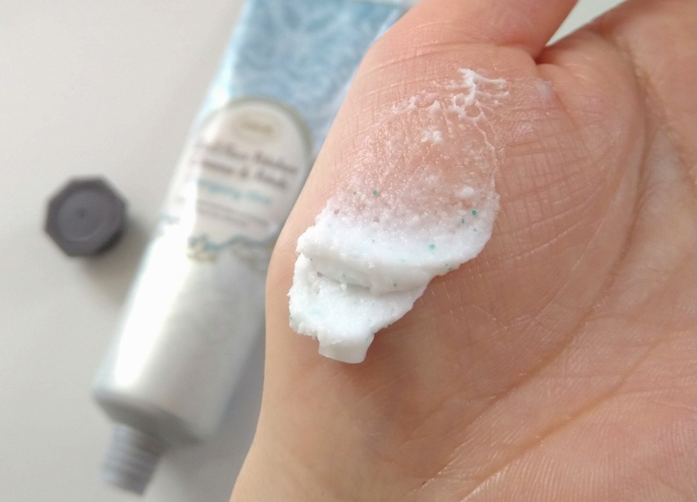 フェイスポリッシャー リフレッシング(ミント)/SABON/スクラブ・ゴマージュを使ったクチコミ(3枚目)