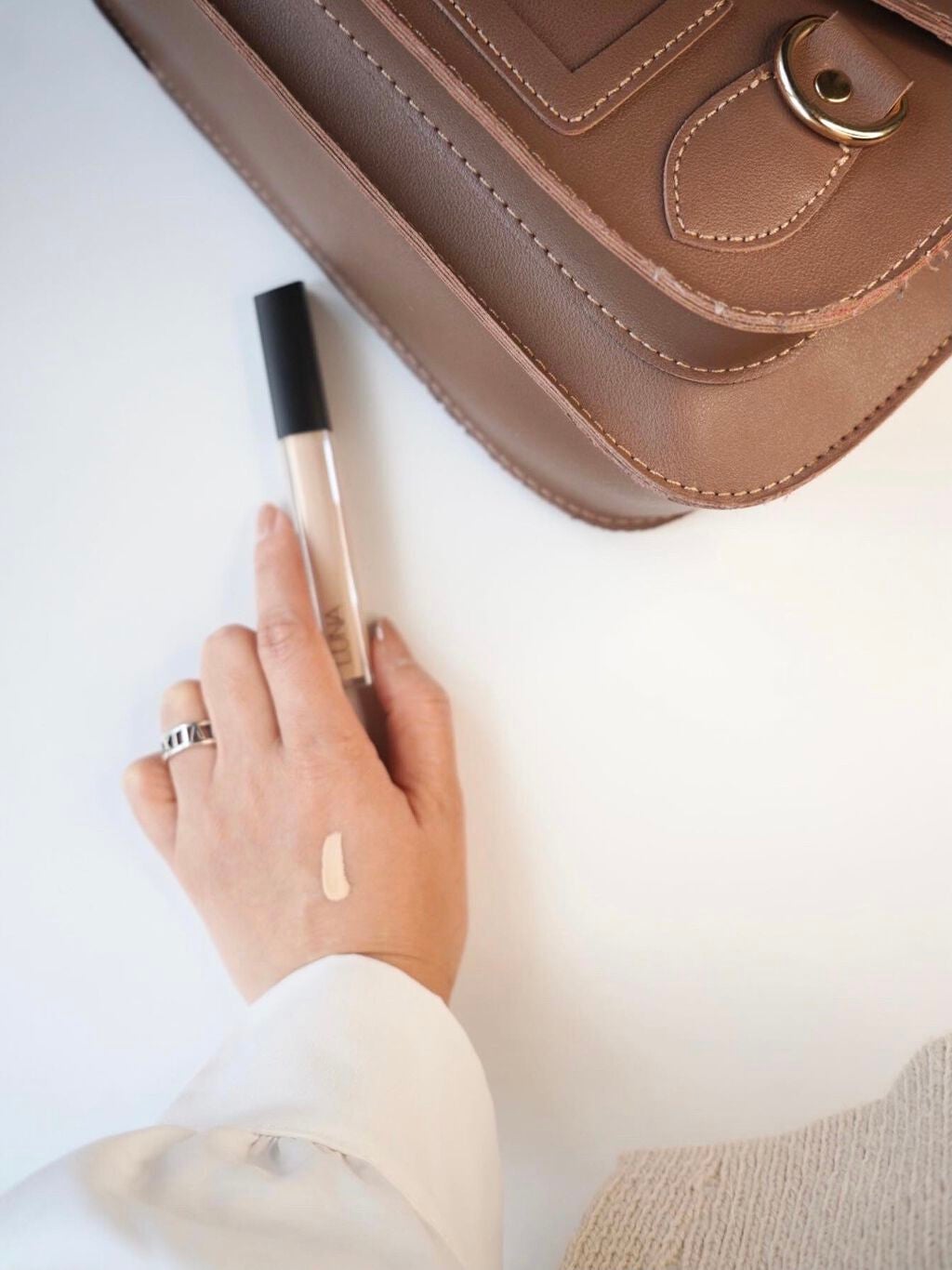 ロングラスティングチップコンシーラー/LUNA/リキッドコンシーラーを使ったクチコミ(1枚目)