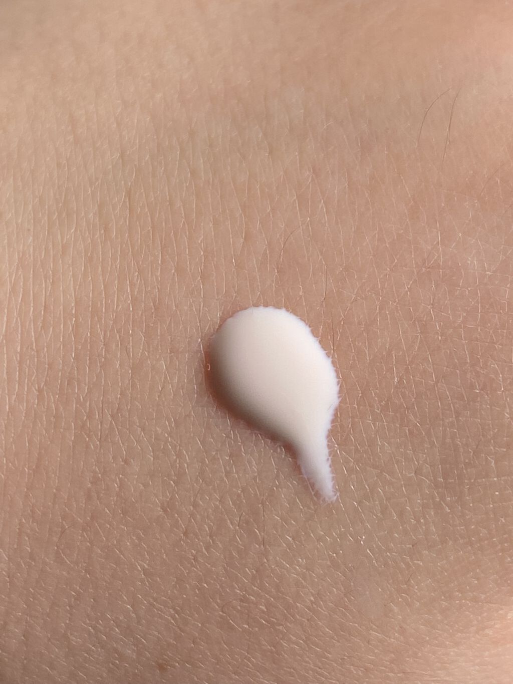 マナラ マナラ ウルトラUVカット50のクチコミ「マナラ
マナラ ウルトラUVカット50
30mL

日焼け止め乳液なんだけれども、乾燥しにくい.....」（3枚目）