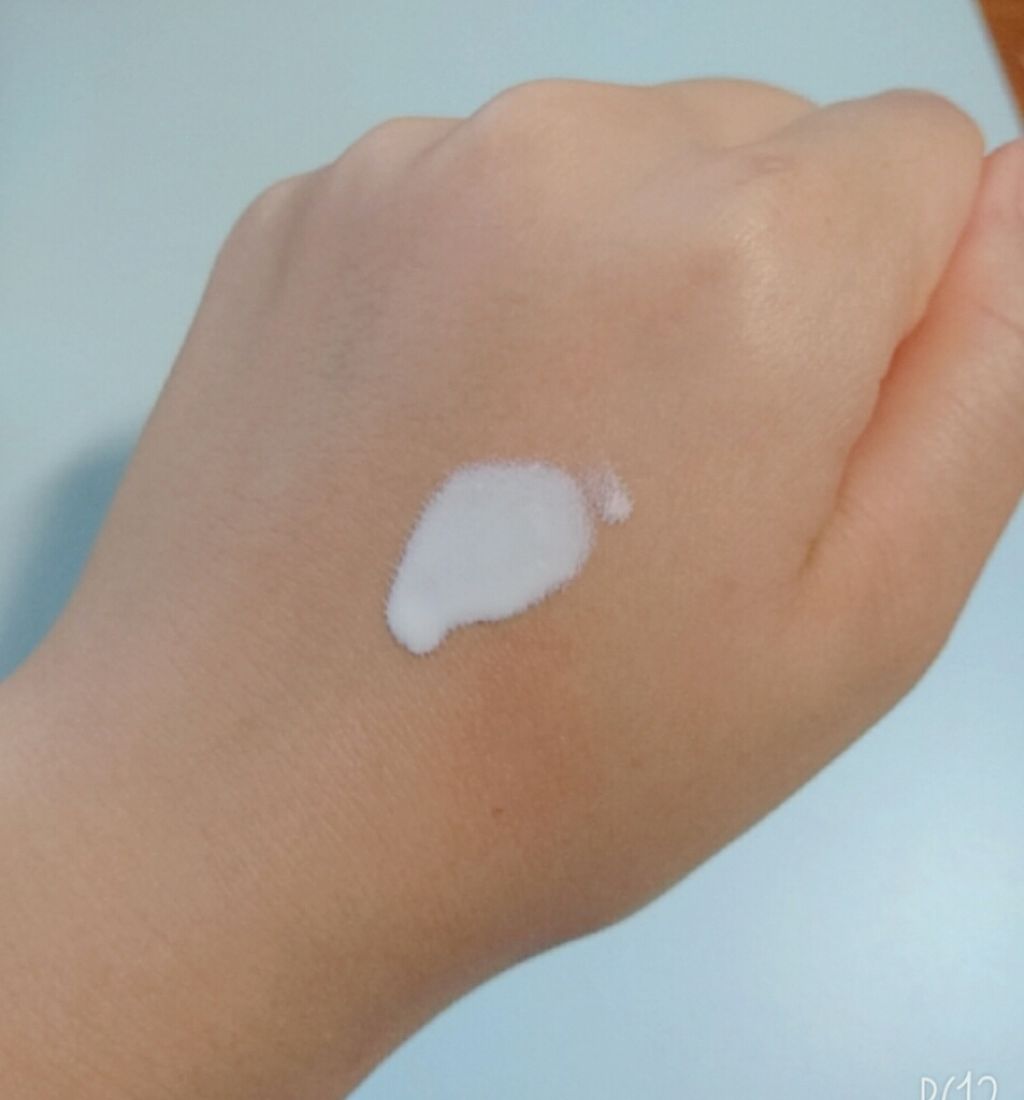 皮脂テカリ防止下地/CEZANNE/化粧下地を使ったクチコミ(3枚目)