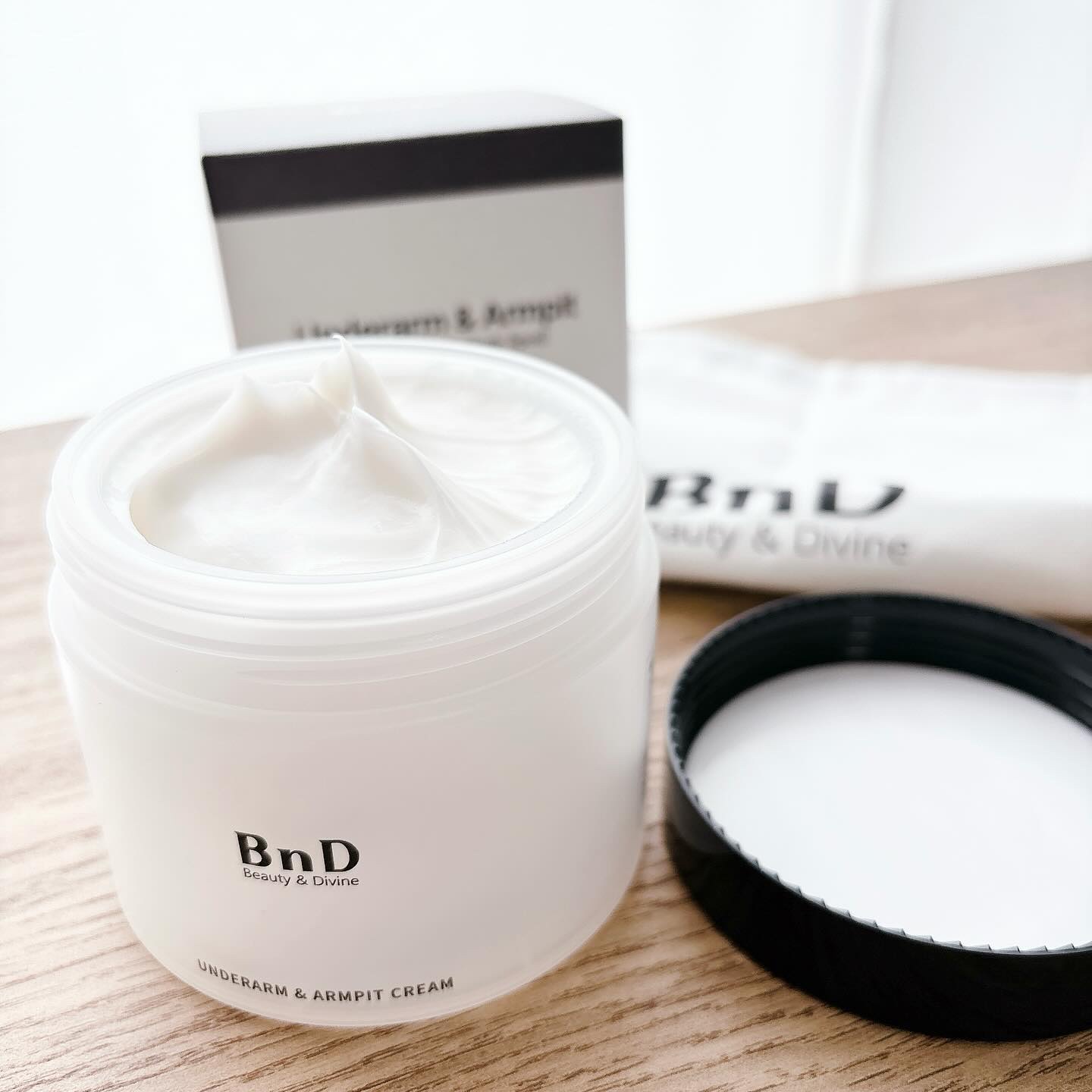 BnDアンダーアームクリーム(ボディクリーム)/BnD/デリケートゾーンケアを使ったクチコミ（2枚目）