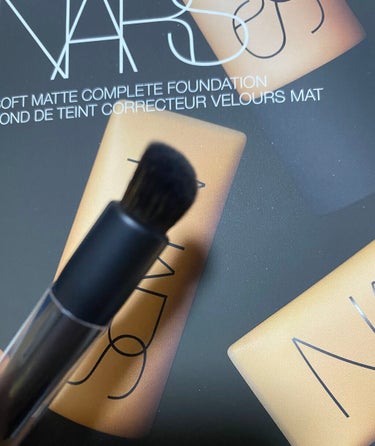 ライトリフレクティングセッティングパウダー　プレスト　N/NARS/プレストパウダーを使ったクチコミ（3枚目）