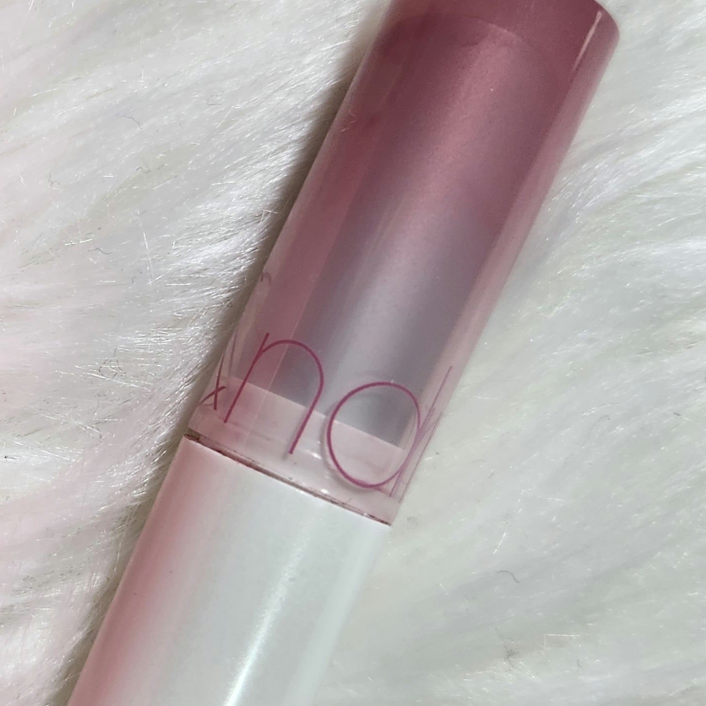 グラスティングメルティングバーム/rom&nd/リップバームを使ったクチコミ（3枚目）