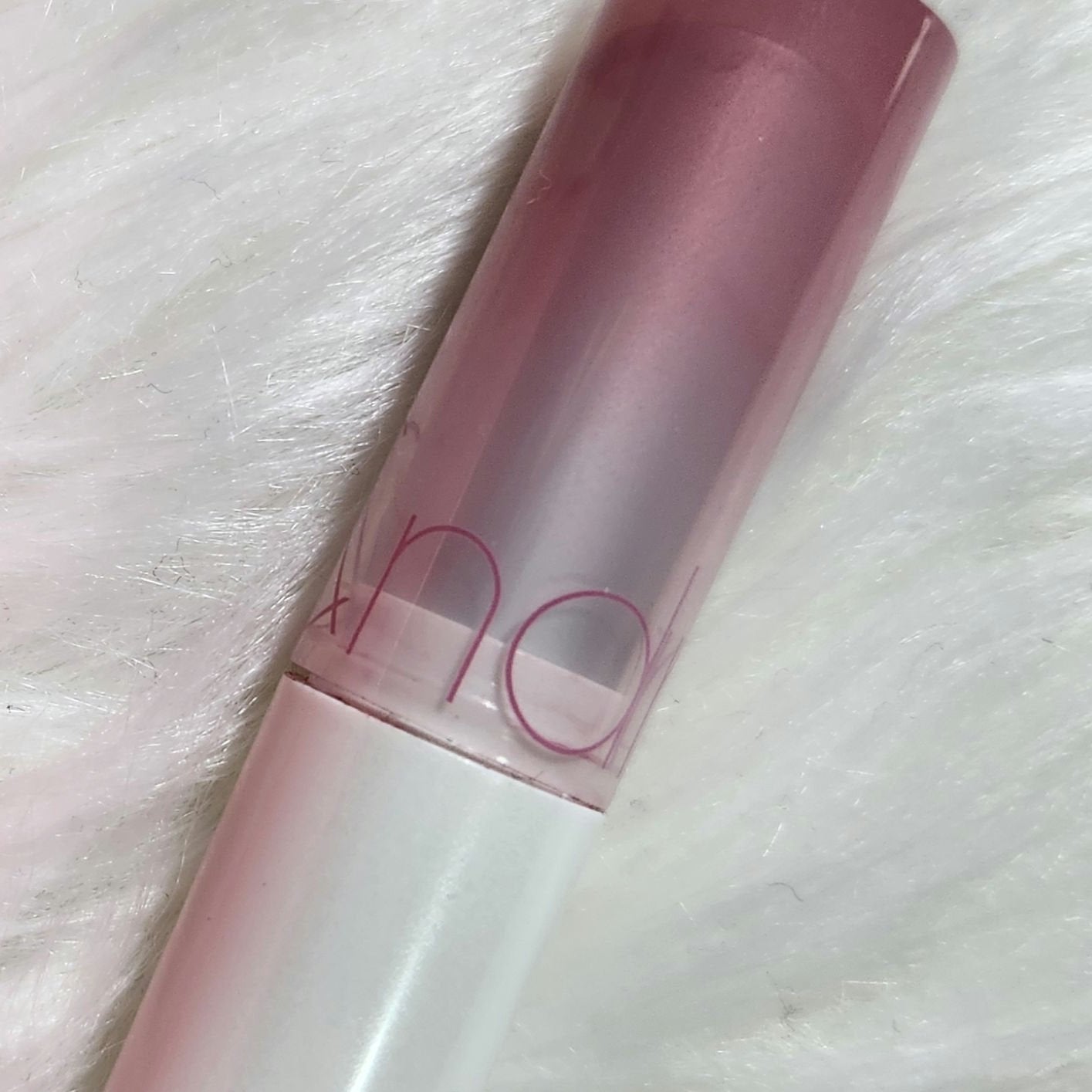 グラスティングメルティングバーム/rom&nd/リップバームを使ったクチコミ(3枚目)