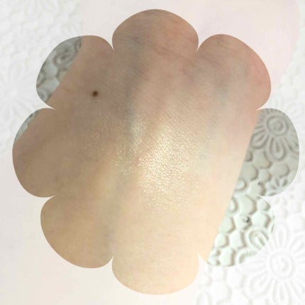 ベイクドハイライター/e.l.f. Cosmetics/パウダーハイライトを使ったクチコミ(3枚目)