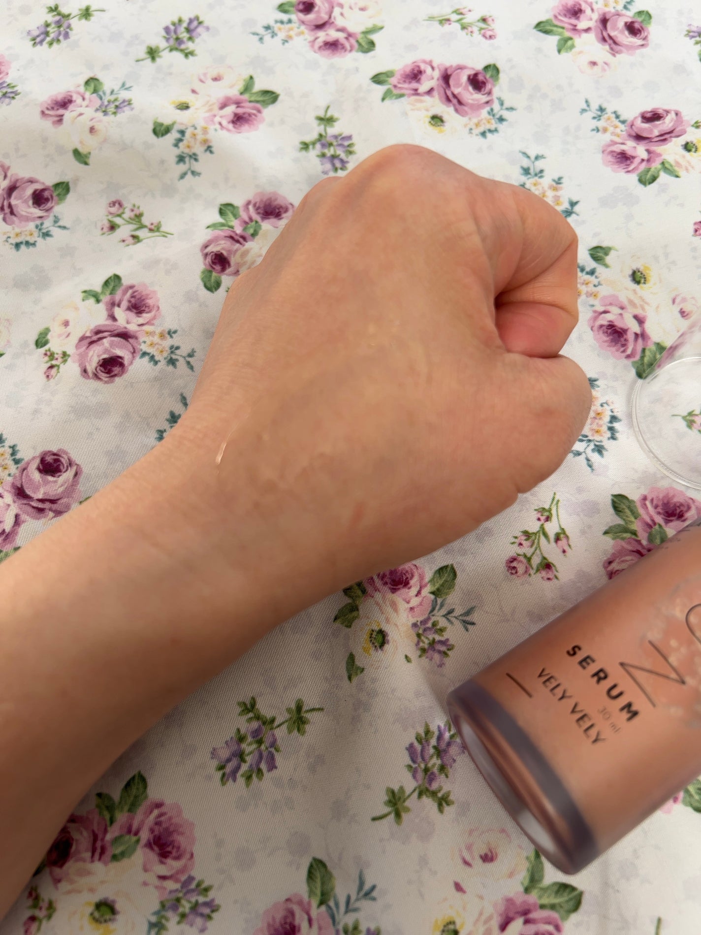 ハリケアコラーゲンサンセラム/VELY VELY/日焼け止めジェルを使ったクチコミ(4枚目)