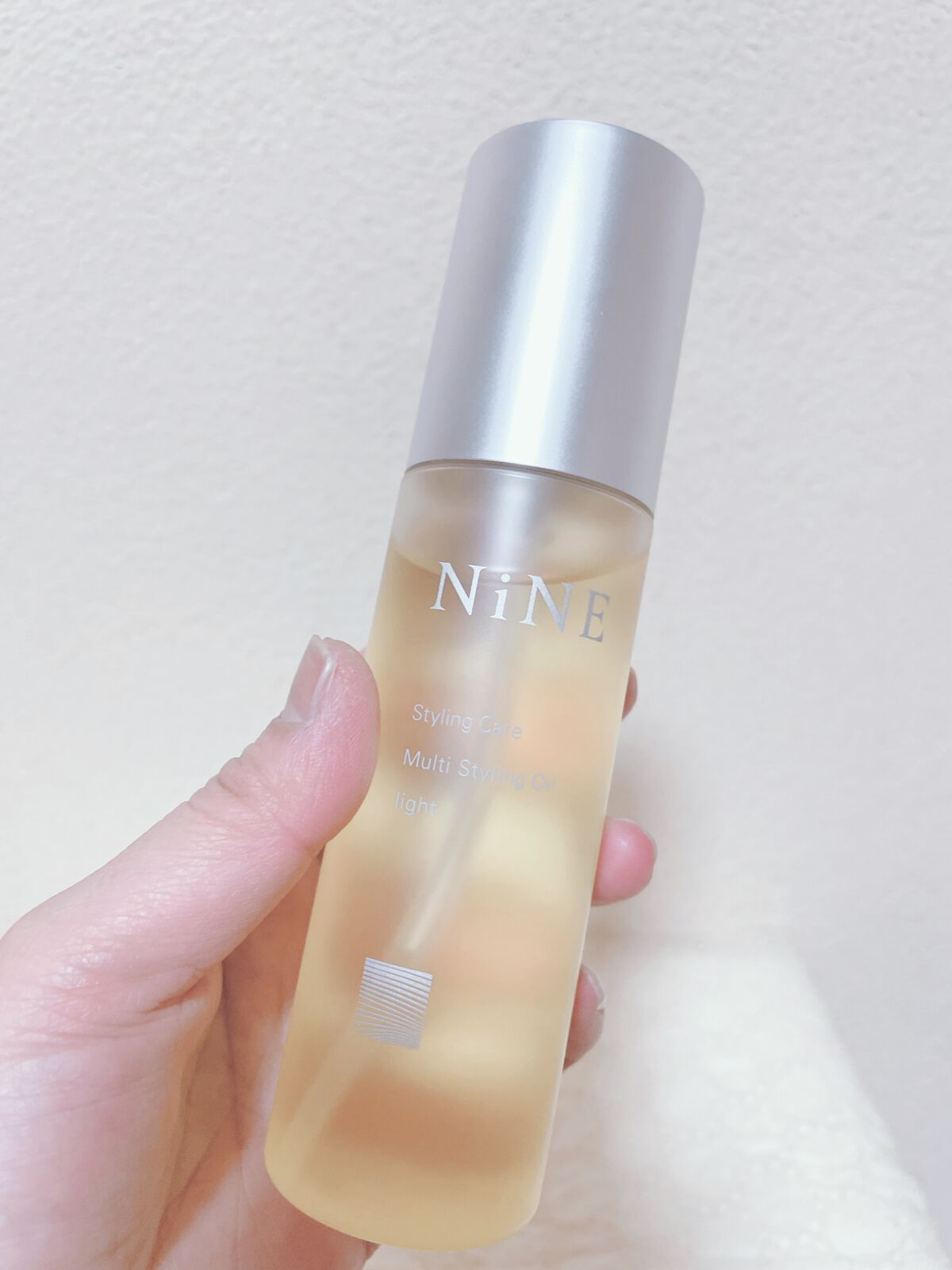 マルチスタイリングオイルライト/NiNE/ヘアオイルを使ったクチコミ(1枚目)