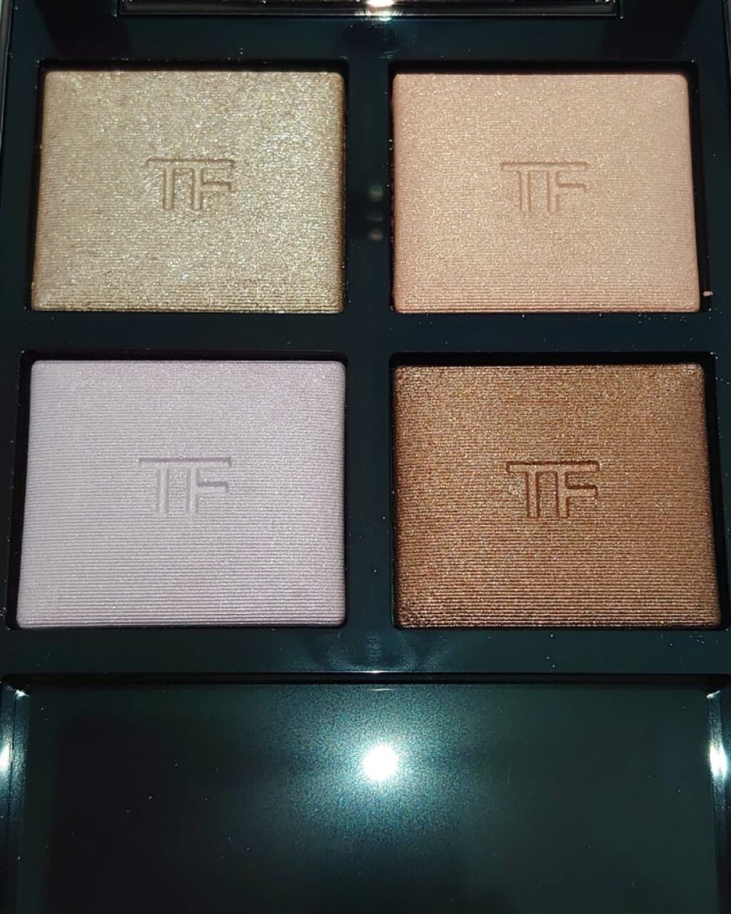 アイ カラー クォード/TOM FORD BEAUTY/アイシャドウパレットを使ったクチコミ(3枚目)