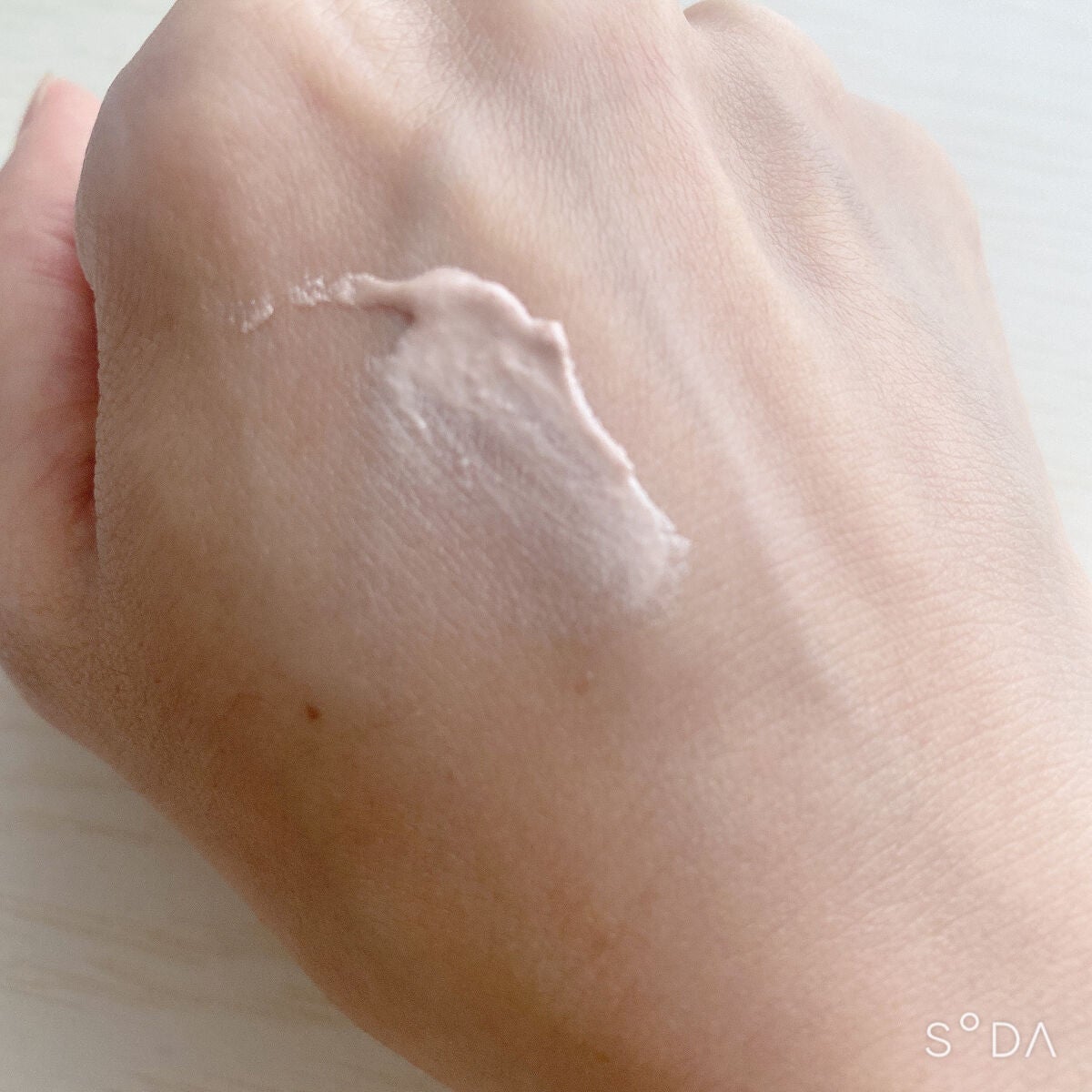 Vライター/ヴァレンティノ ビューティ/化粧下地を使ったクチコミ(3枚目)