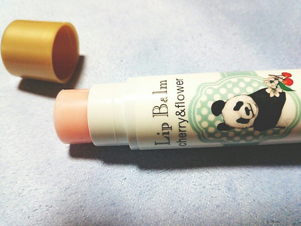 Dリップバーム チェリー&フラワーピンク/earth music&ecology/リップケアを使ったクチコミ(2枚目)