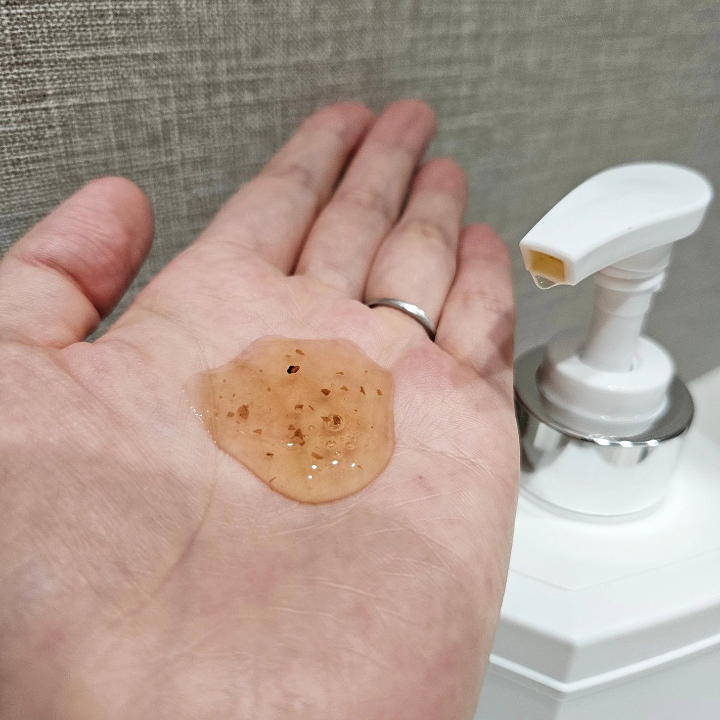 パフュームボディウォッシュ リリームスクホワイトティー/TEABLESS/ボディソープを使ったクチコミ(2枚目)