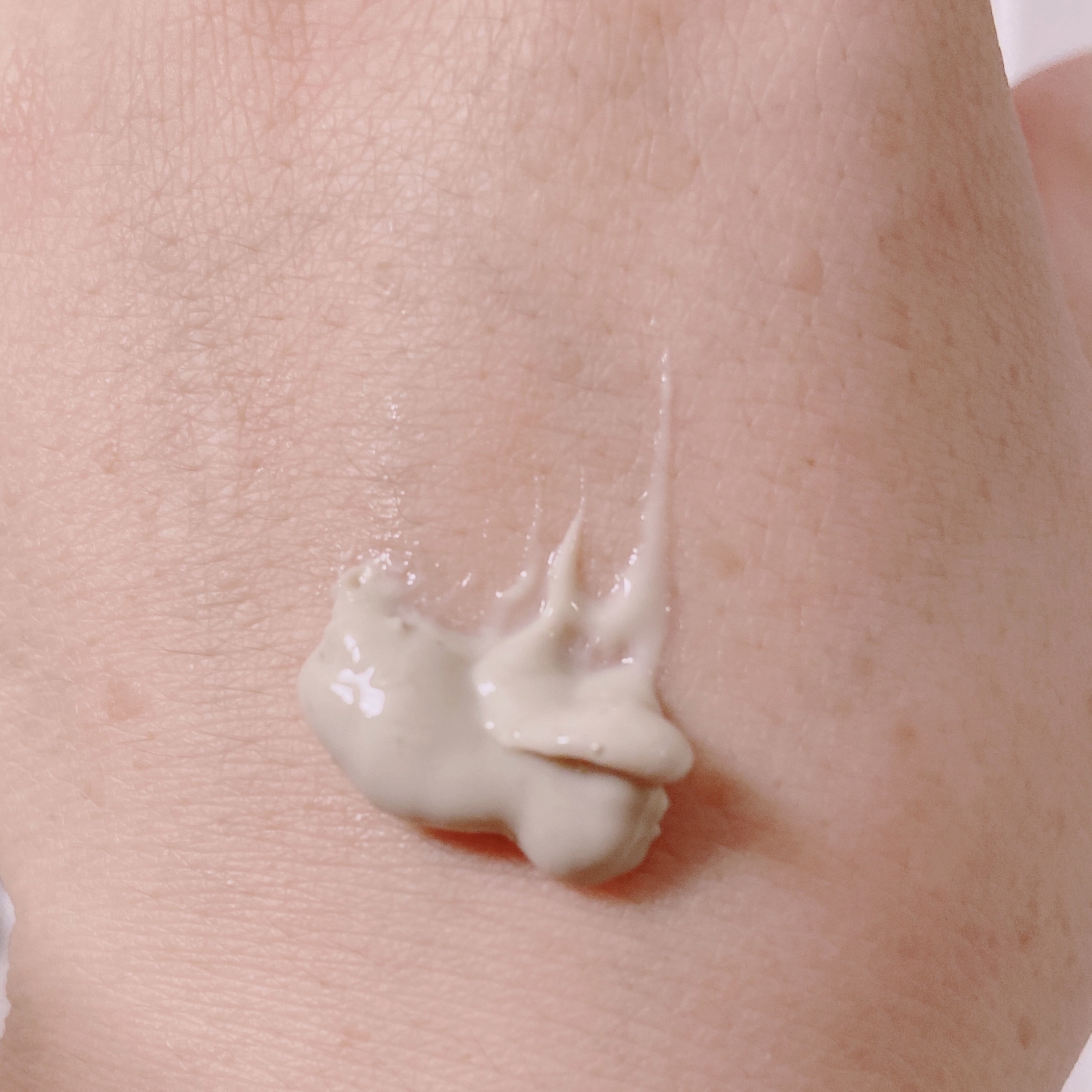 グロービタ フェイシャルスクラブ オレンジ＆ネロリ/AROMATICA/スクラブ・ゴマージュを使ったクチコミ（2枚目）