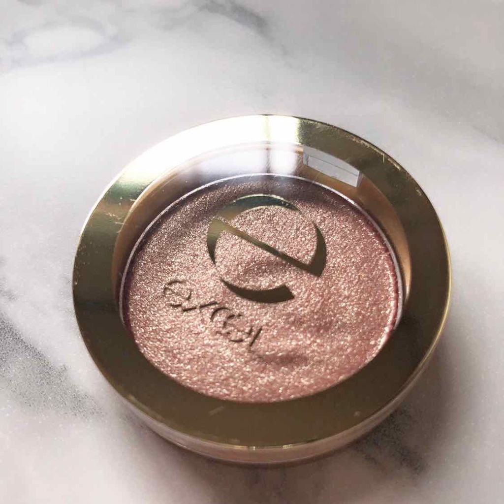 シャイニーシャドウ N/excel/単色アイシャドウを使ったクチコミ（1枚目）