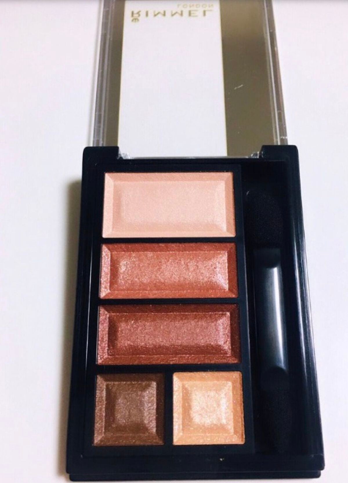 ショコラスウィート アイズ/リンメル ロンドン/アイシャドウパレットを使ったクチコミ(2枚目)