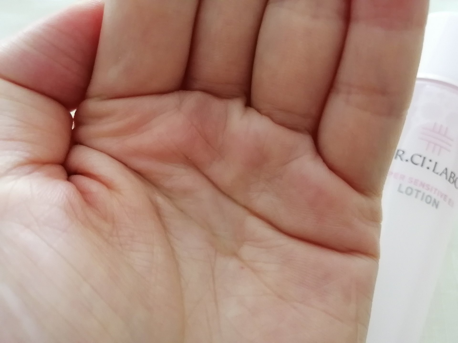 薬用ローション センシティブEX/ドクターシーラボⓇ/化粧水を使ったクチコミ（2枚目）