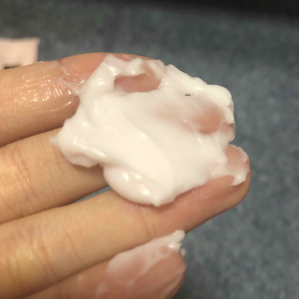 ボムバストクリーム　リッチ/PEACH JOHN/バスト・ヒップケアを使ったクチコミ（3枚目）